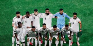 وزير الرياضة للاعبي المنتخب السعودي: المستوى “غير مقبول”.. والرد يجب أن يكون أمام الرأس الأخضر