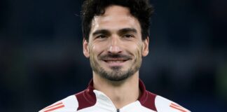 هوملز يرشح جوارديولا وكلوب لقيادة ألمانيا بعد الخروج المبكر من المونديال