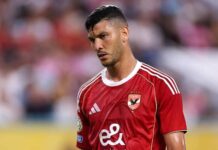 الأهلي يفاوض أشرف داري لإنهاء العقد بالتراضي وسط اهتمام من أندية مغربية وأوروبية