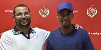 عادل الخلوفي يعزز صفوف الوداد لثلاثة مواسم