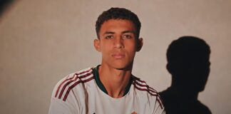 ريال مدريد يتعاقد مع المغربي ريان زنيبي